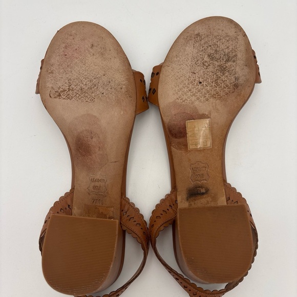 Tory Burch Tan Heels with Floral Accents - Picture 8 of 10